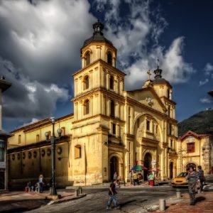tour la candelaria bogotá colombia 4