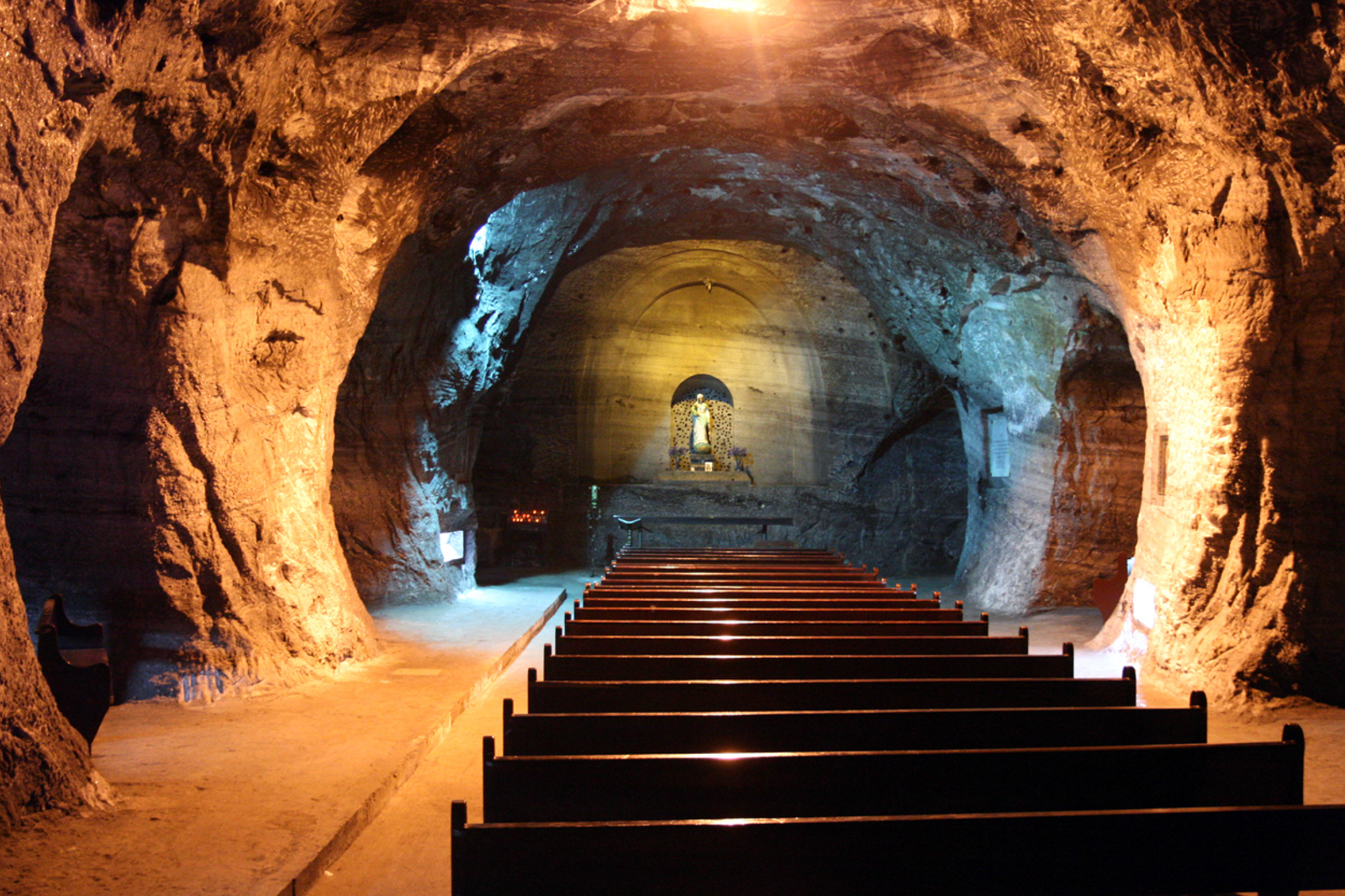 catedral-de-sal-zipaquira-cundinamarca-colombia-tour