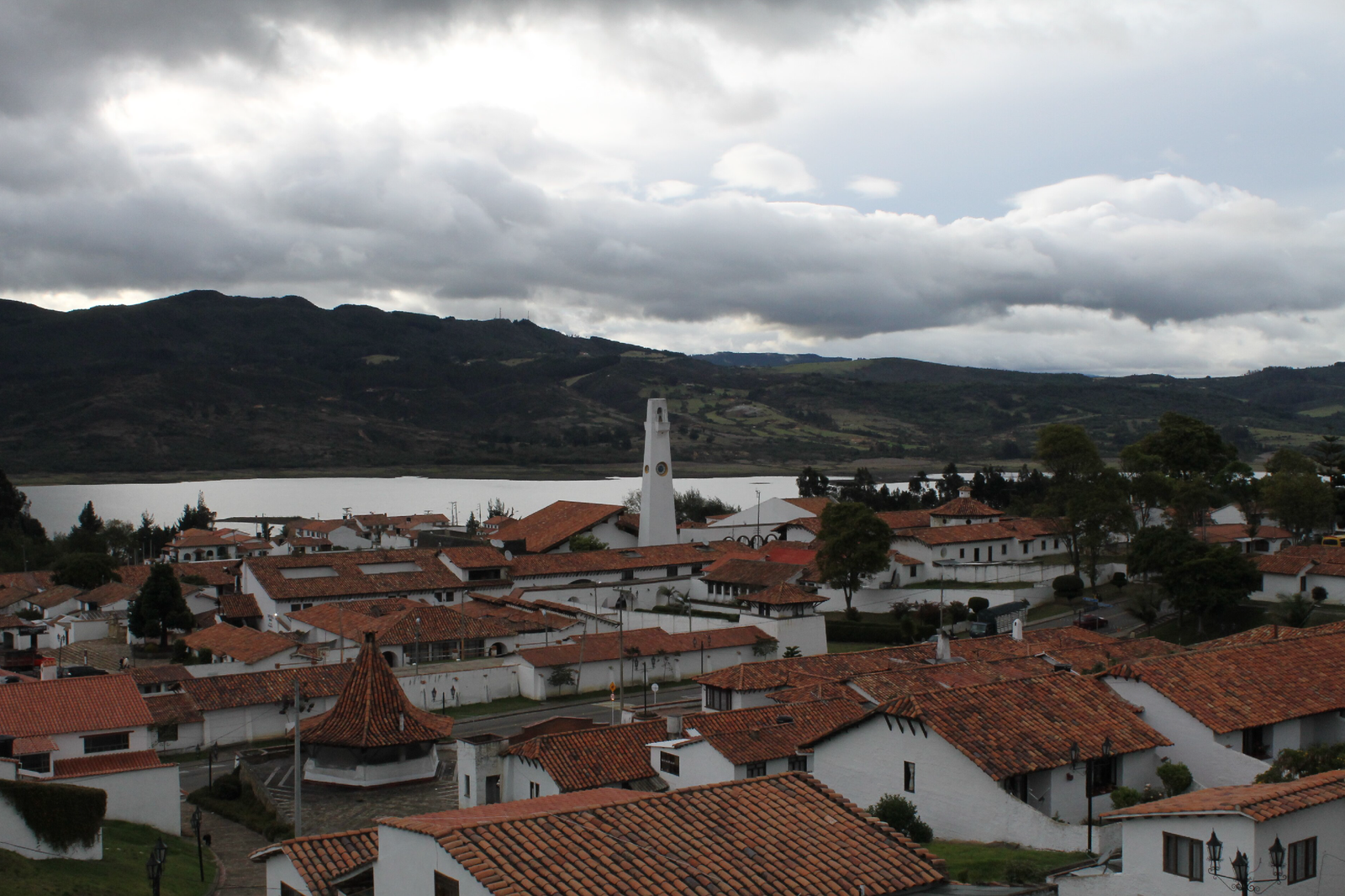 tour a guatavita en colombia
