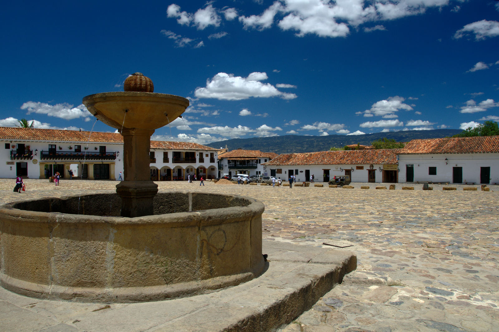 tour privado plaza villa de leyva en boyacá, colombia