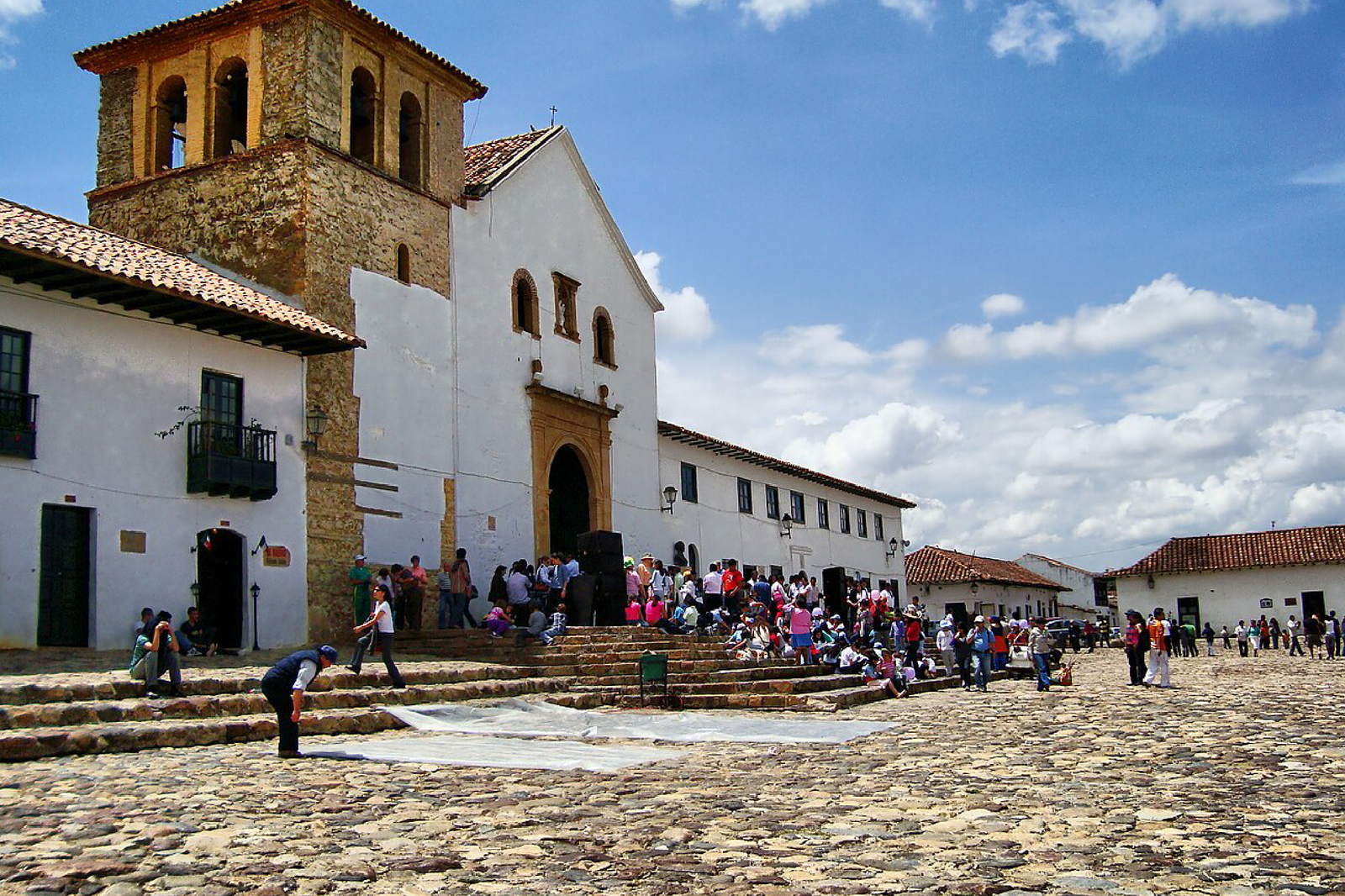 tour privado por villa de leyva desde bogotá