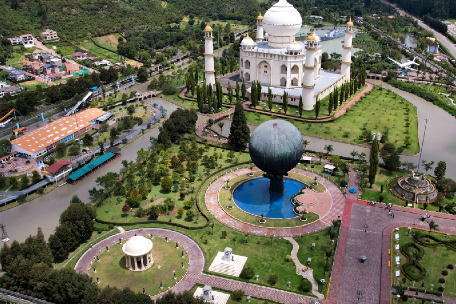 tour provado al parque jaime duque en briceño, sopó, cundinamarca, colombia