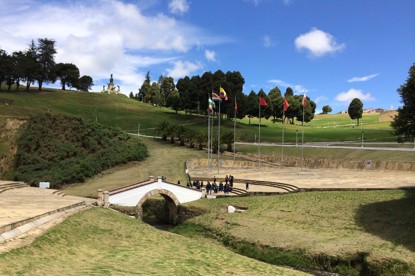tour puente de boyacá en colombia